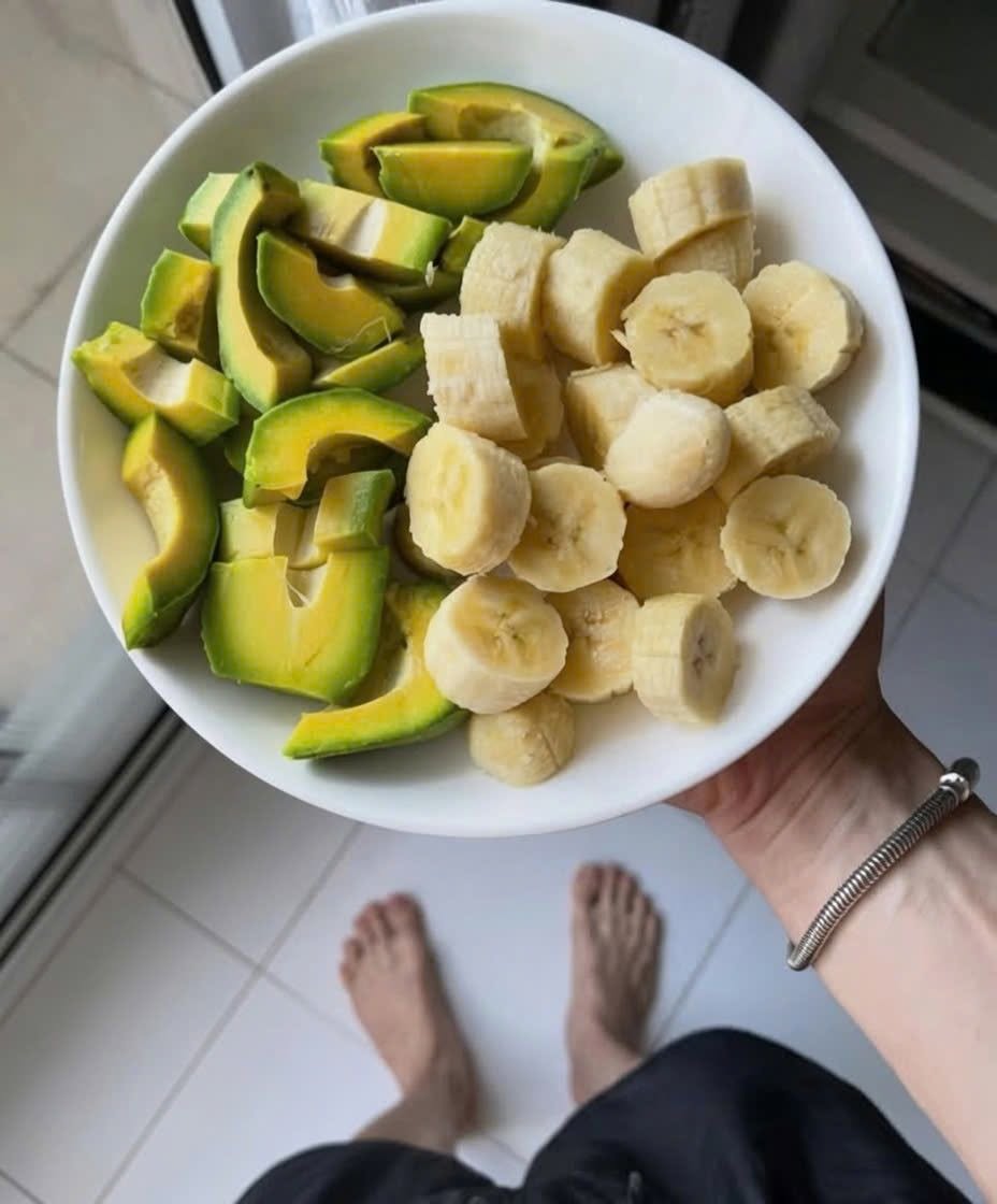 9 powodów, dla których warto jeść awokado i banana każdego ranka – szczegóły w pierwszej sekcji komentarzy! Dziękuję